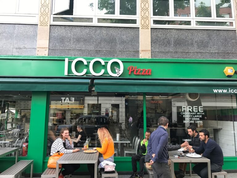 Pizza Takeaway in Fitzrovia