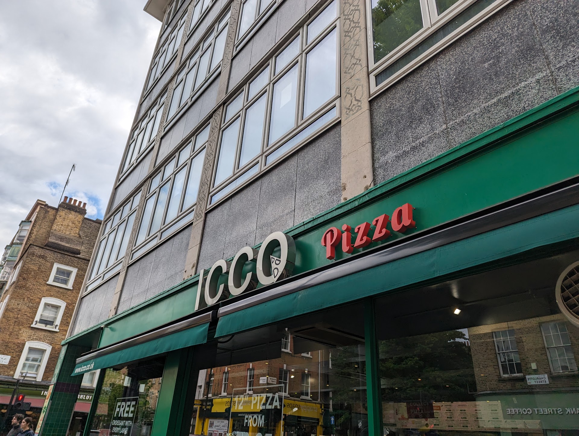 iCCO Pizza Fitzrovia Storefront